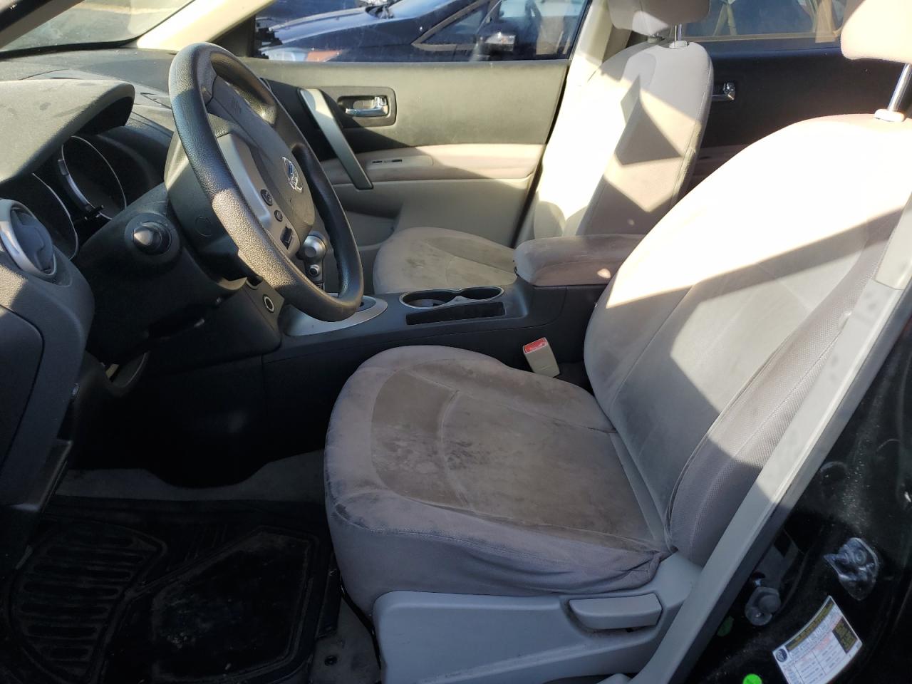 2010 Nissan Rogue - Image 7