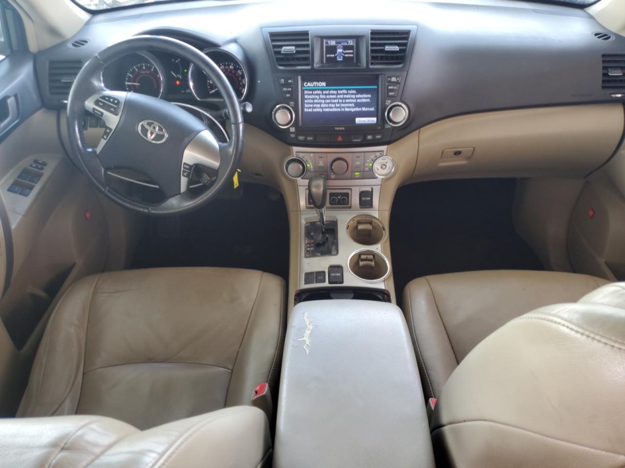 2011 Toyota Highlander - Image 8