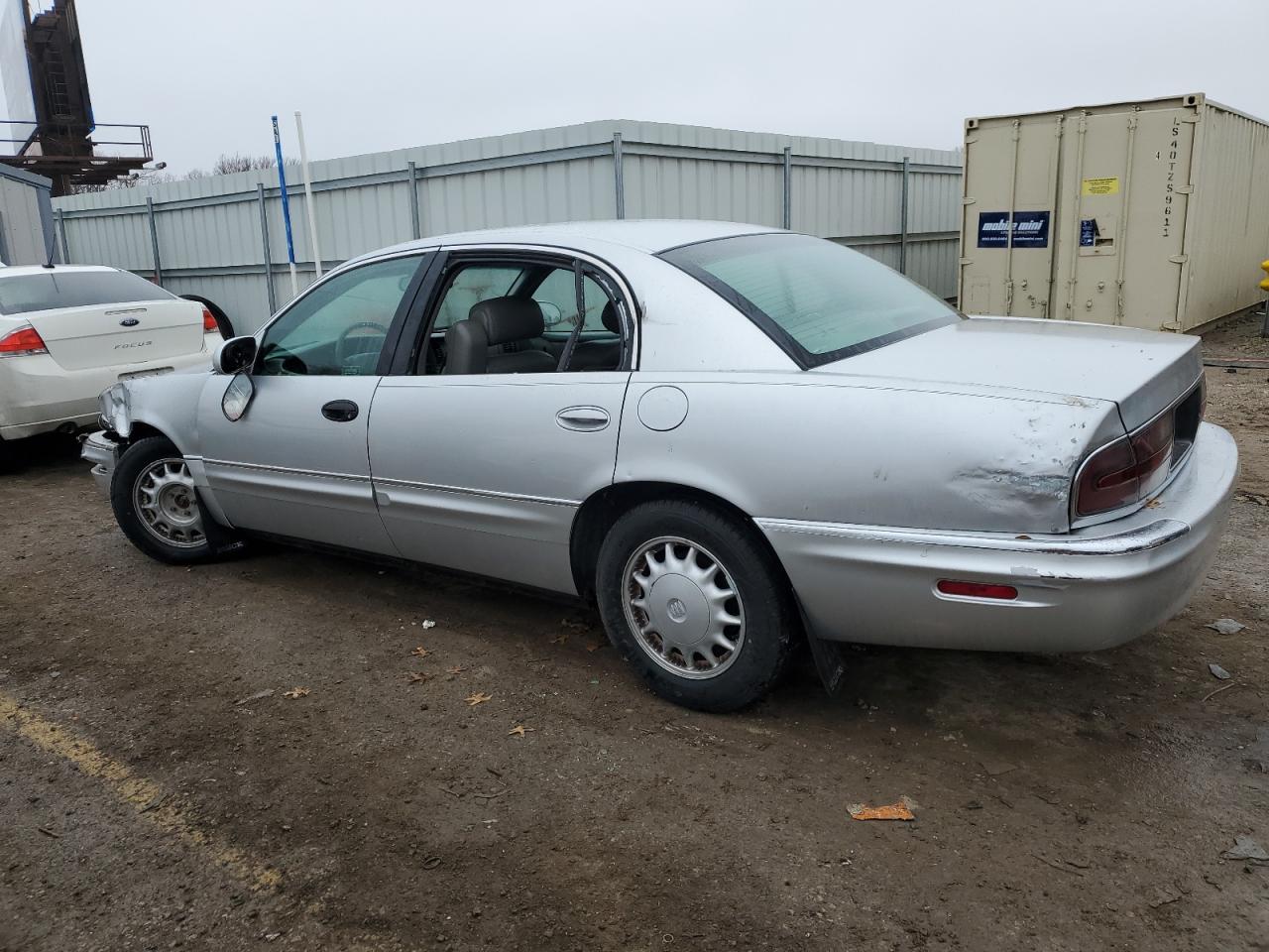 1999 Buick Park Avenue - Image 2