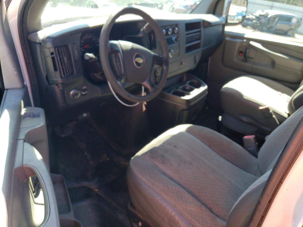 2014 Chevrolet Express - Image 8