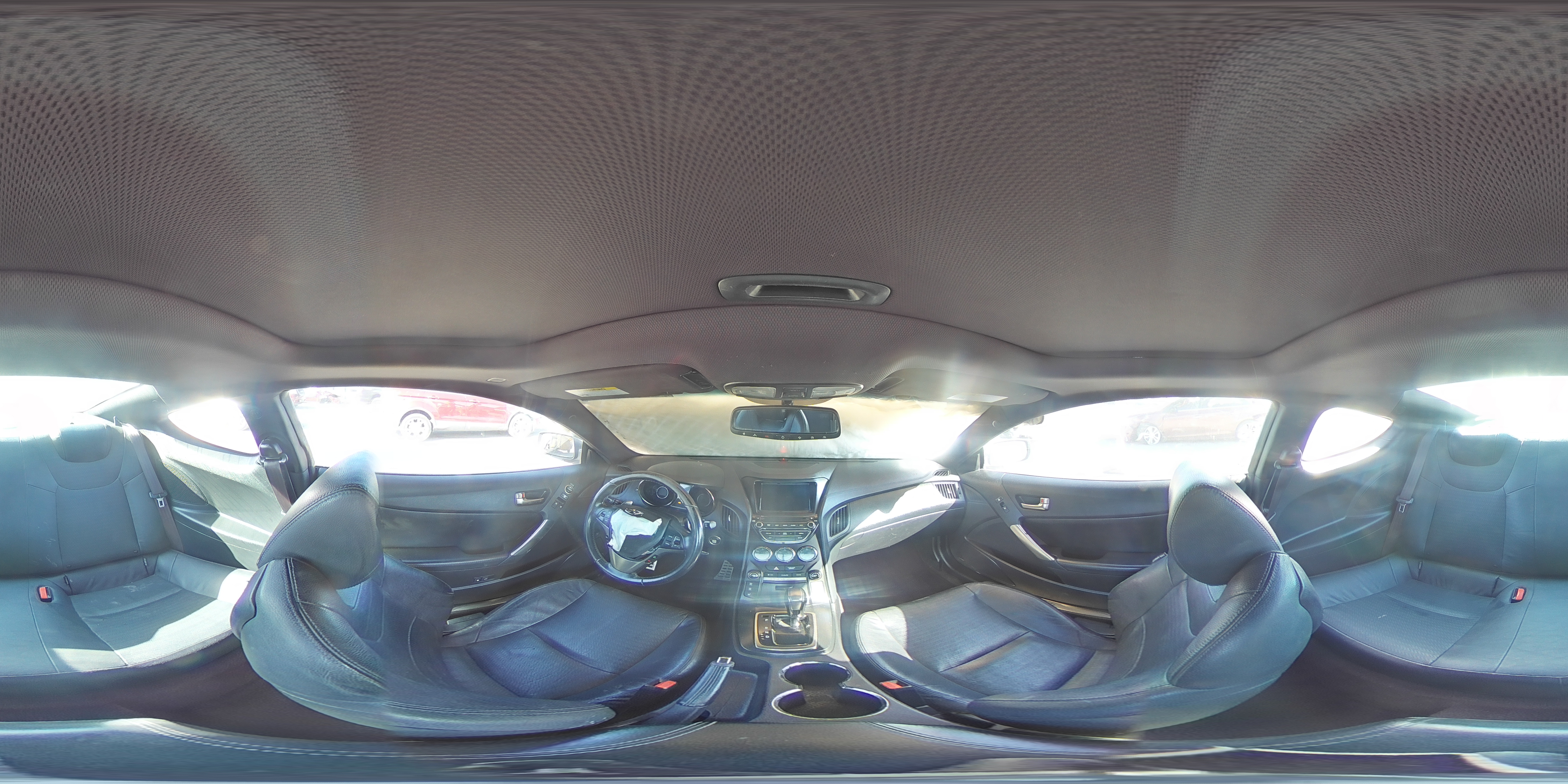 2015 Hyundai Genesis - Image 15