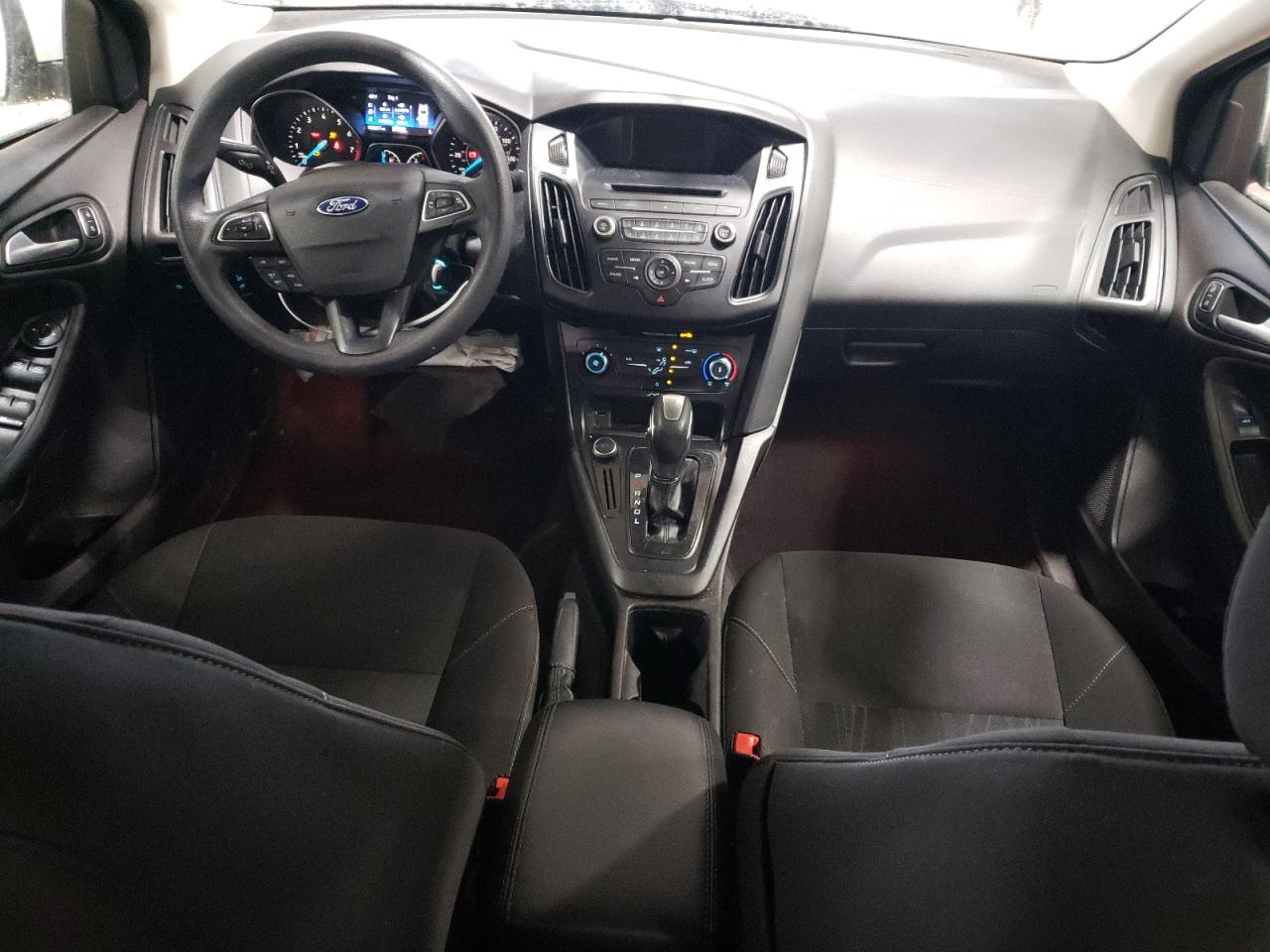 2016 Ford Focus - Image 8