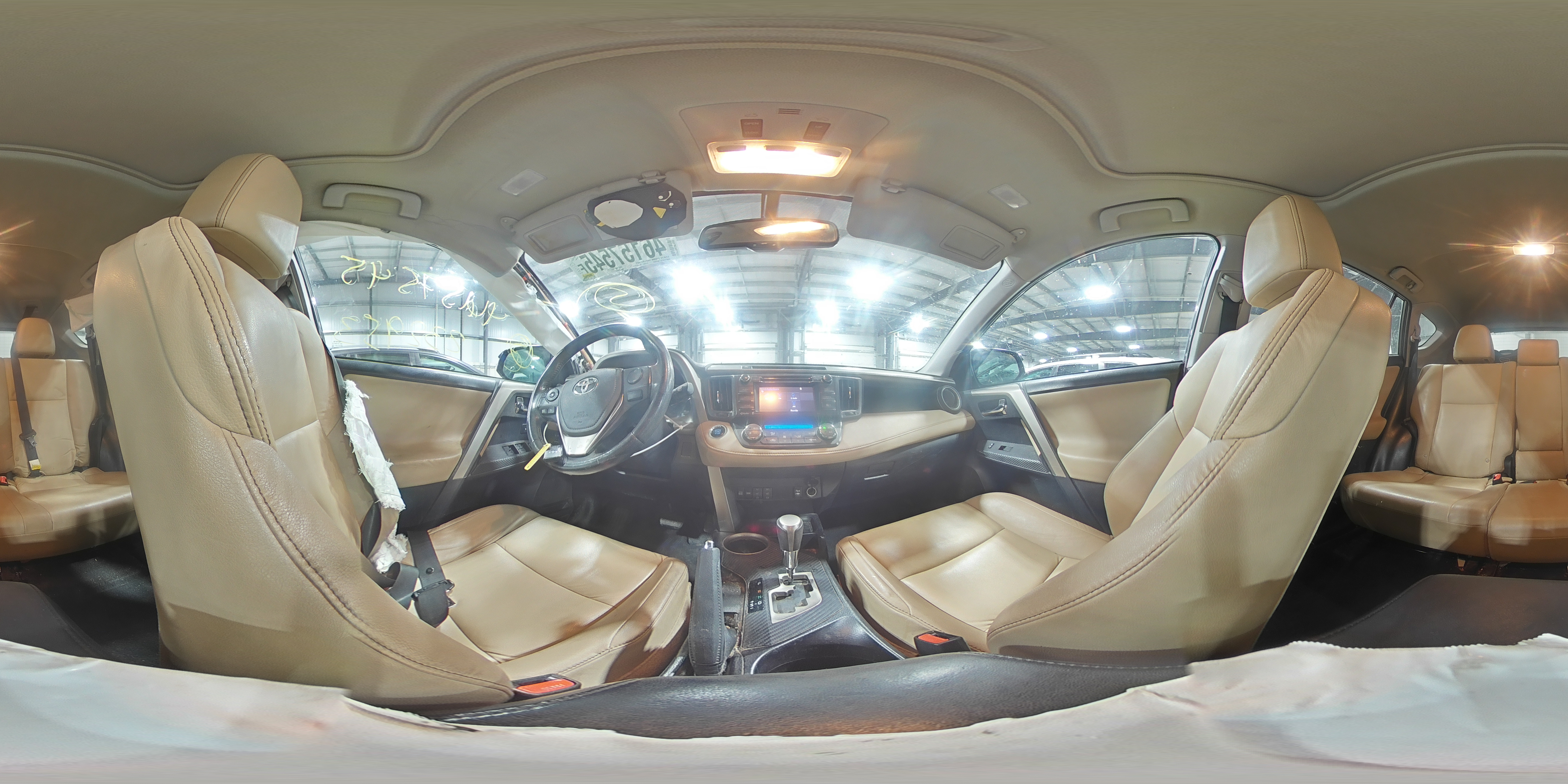 2015 Toyota RAV 4 - Image 14