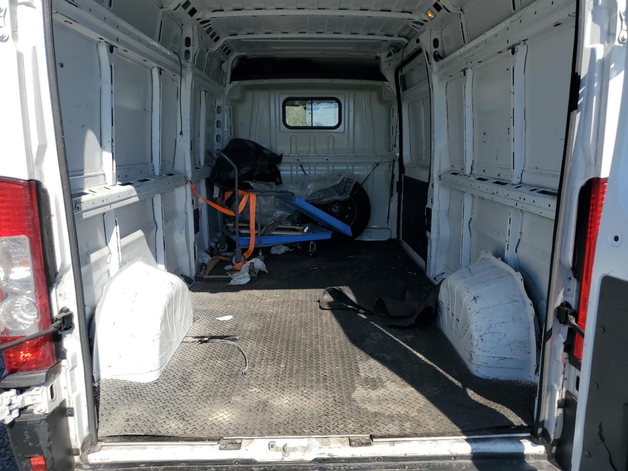 2021 Ram Promaster 2500 2500 High VIN: 3C6LRVDG3ME543287 Lot: 46311375