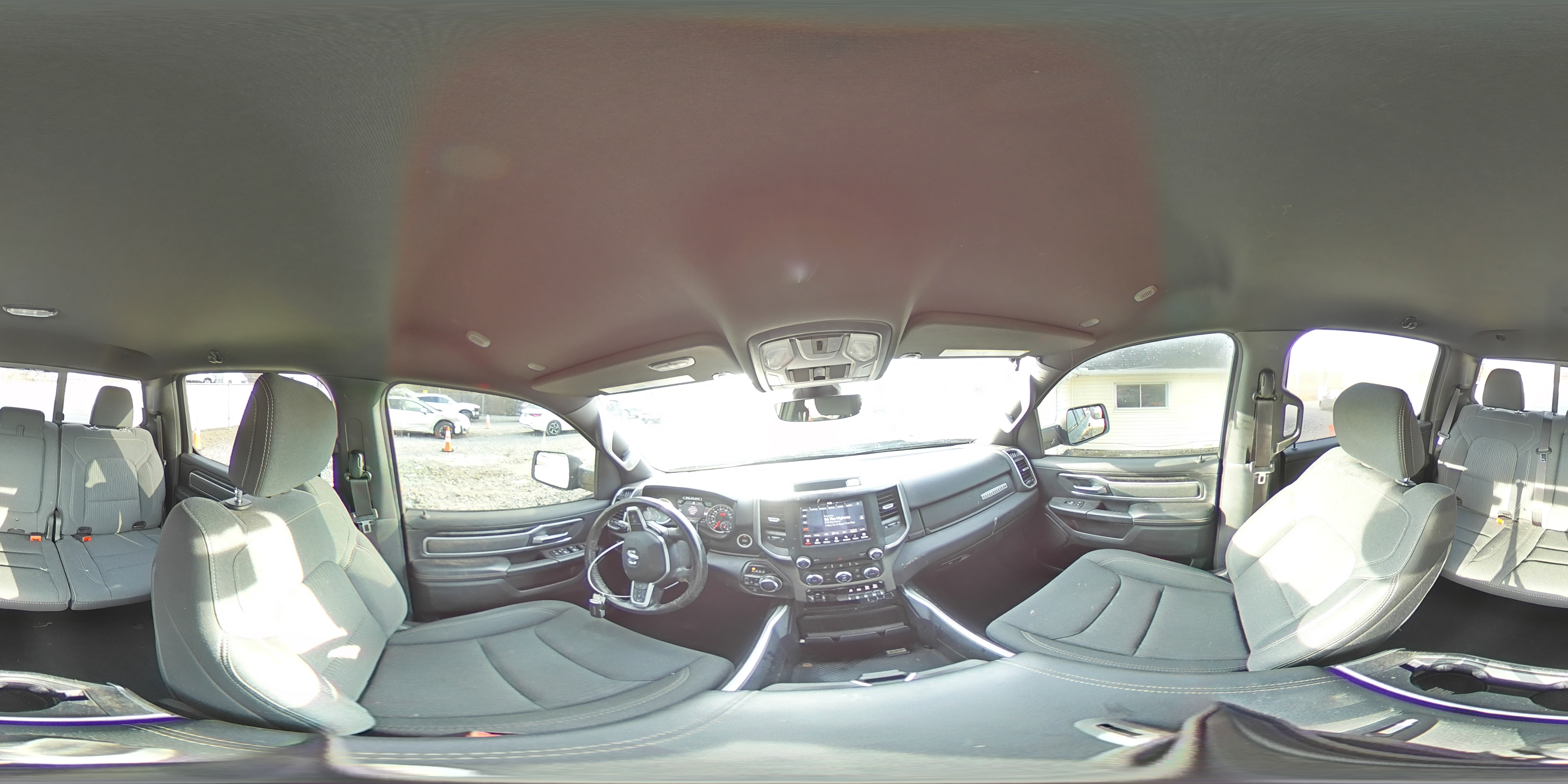 2021 RAM 1500 - Image 12