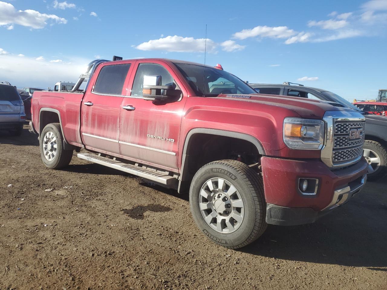 2018 GMC Sierra - Image 4
