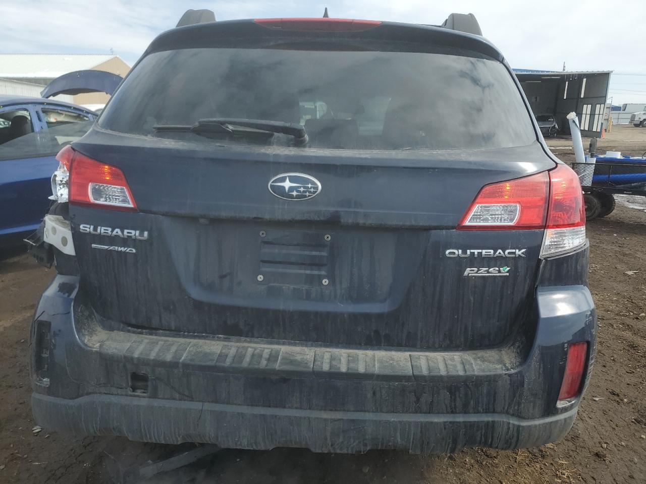 2013 Subaru Outback - Image 6
