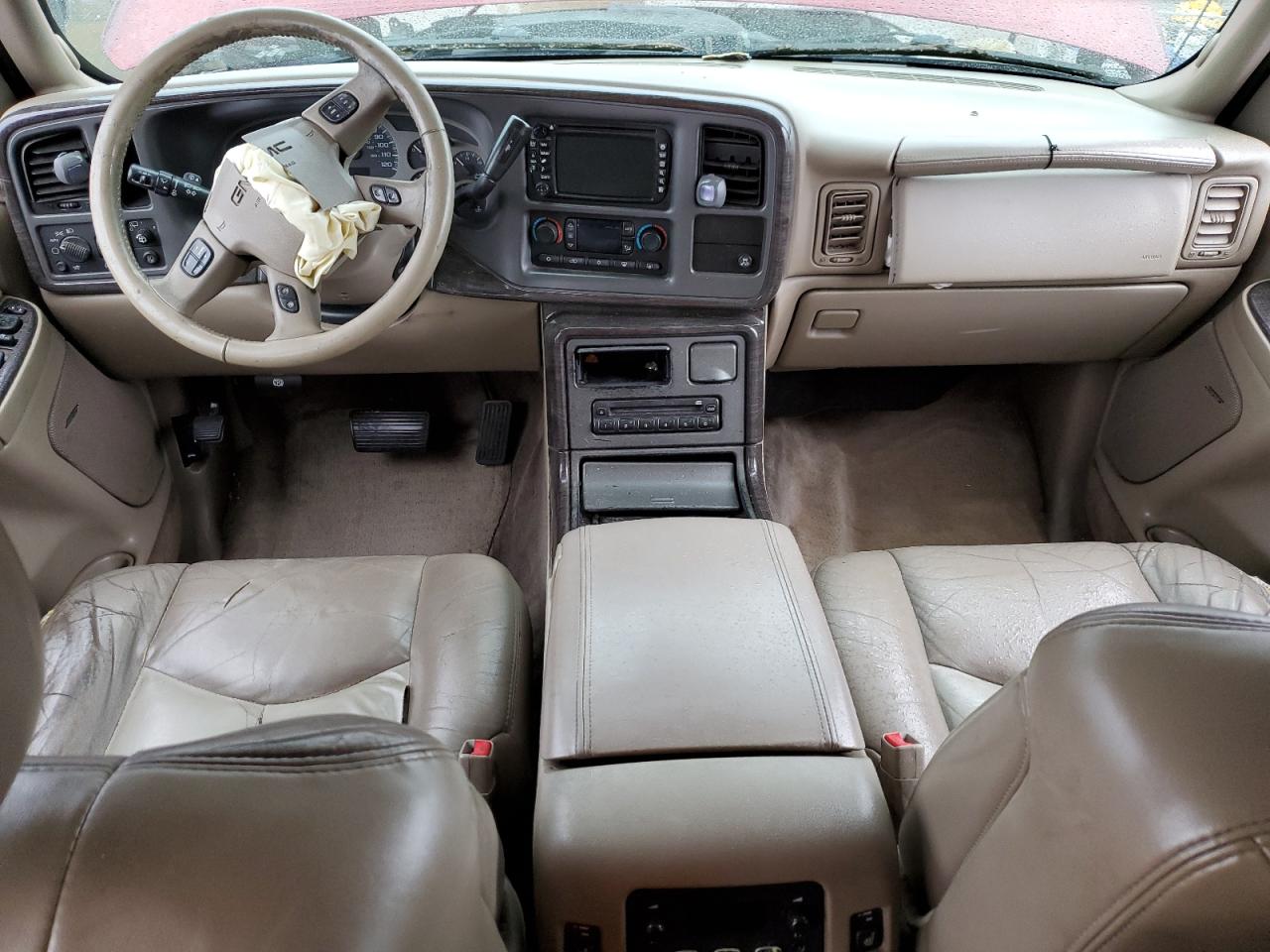 2004 GMC Yukon - Image 8