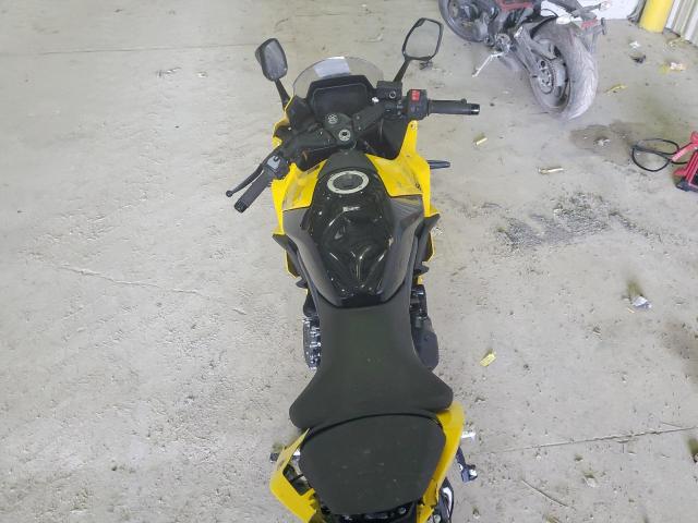  SUZUKI GSX800 F 2024 Желтый