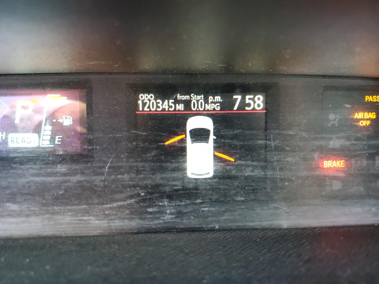 2014 Toyota Prius - Image 9