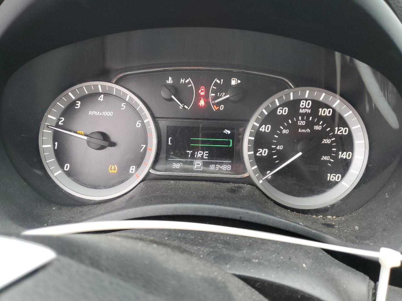 2014 Nissan Sentra - Image 9