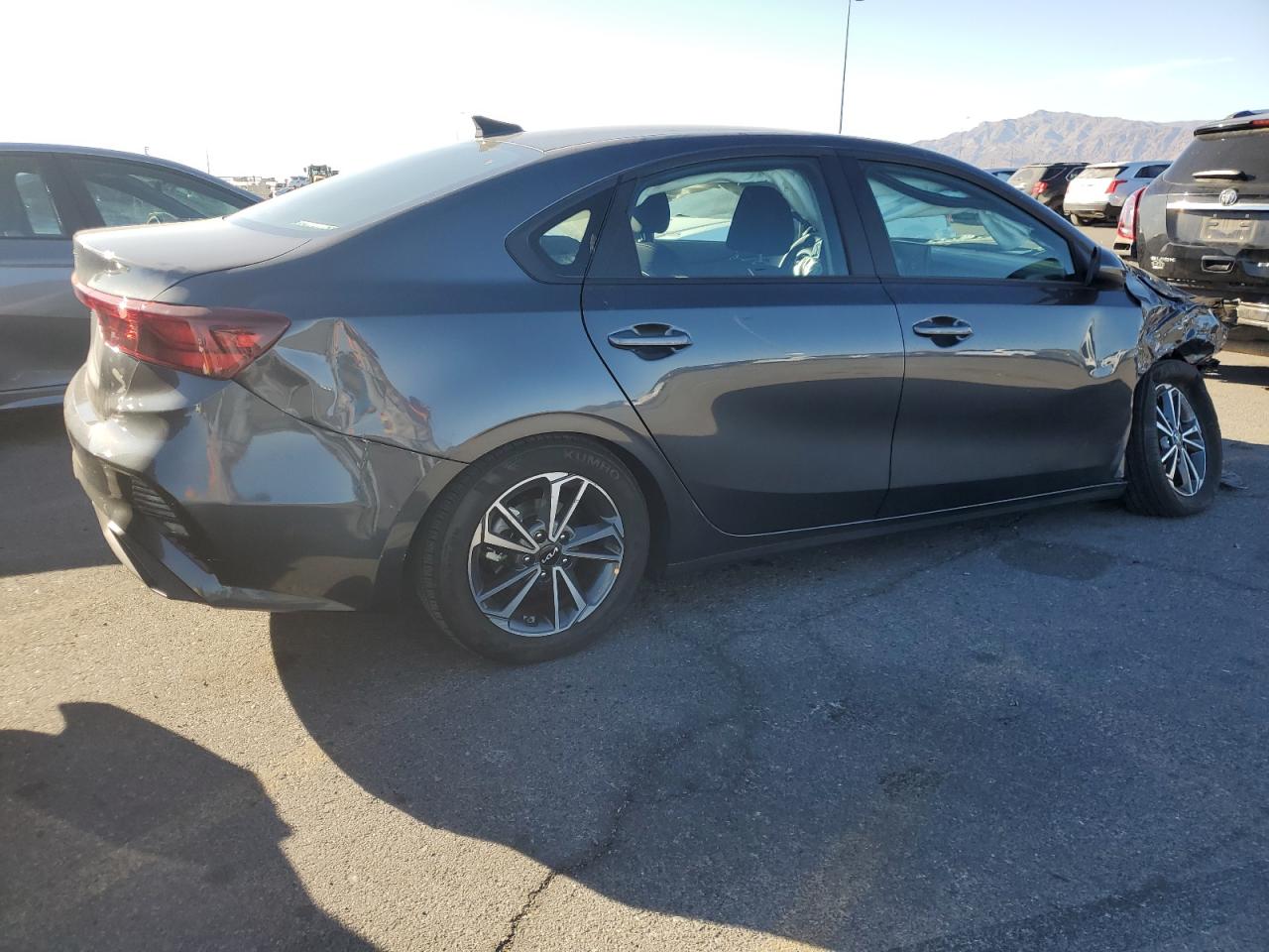 2023 Kia Forte - Image 3