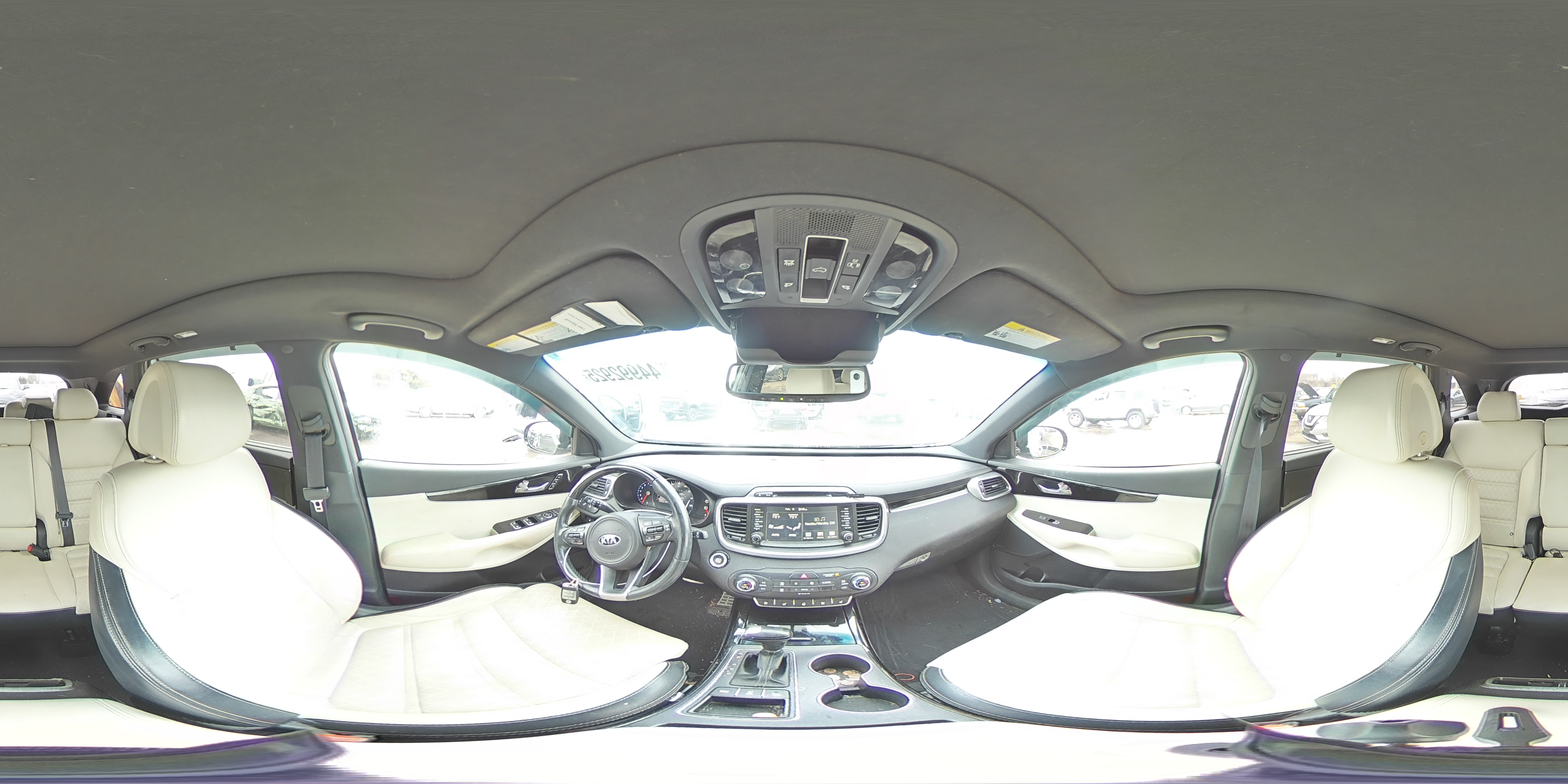 2016 Kia Sorento - Image 14