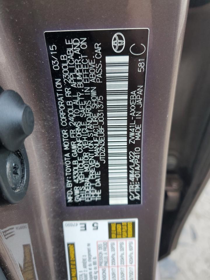 2015 Toyota Prius - Image 12