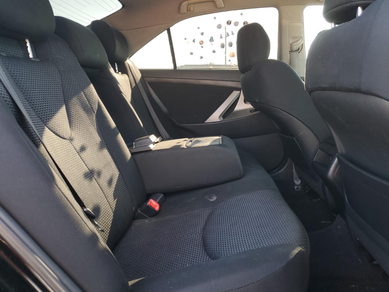 2010 Toyota Camry - Image 10