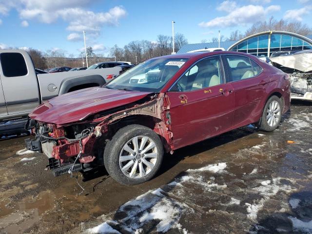  TOYOTA CAMRY 2019 Красный