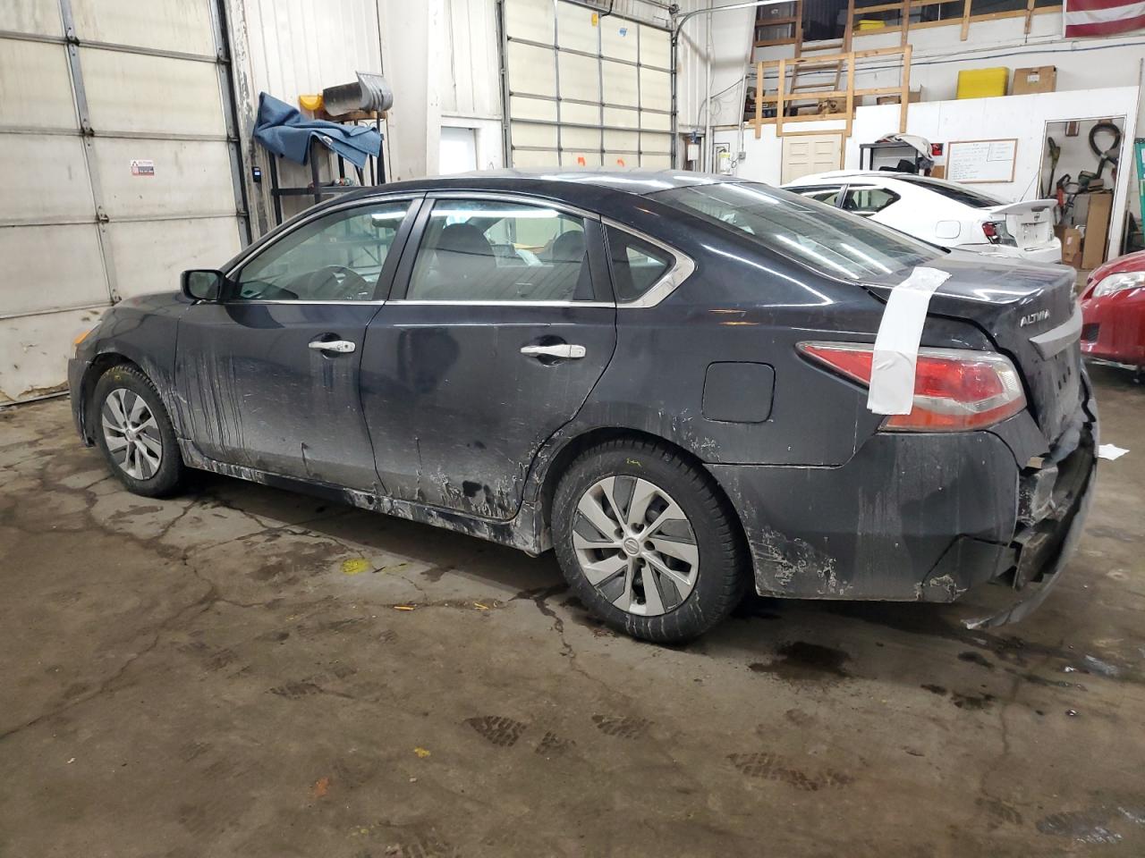 2013 Nissan Altima - Image 2