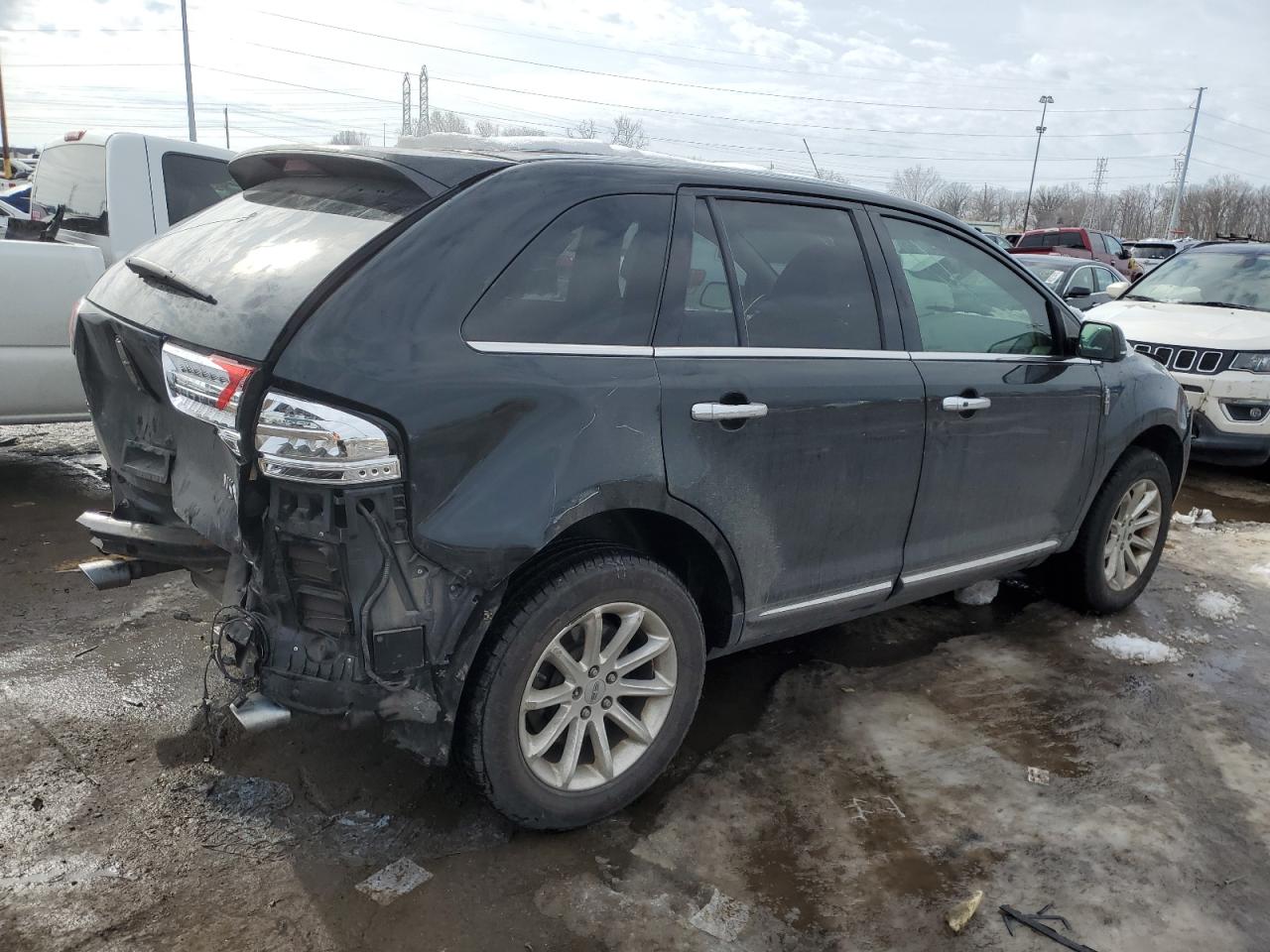 2015 Lincoln MKX - Image 3