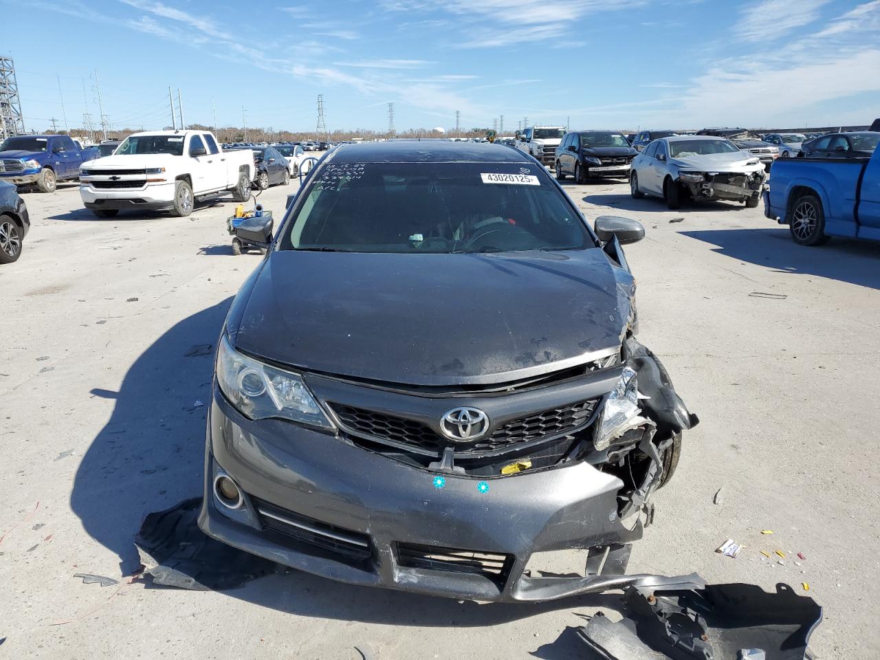 2014 Toyota Camry - Image 5