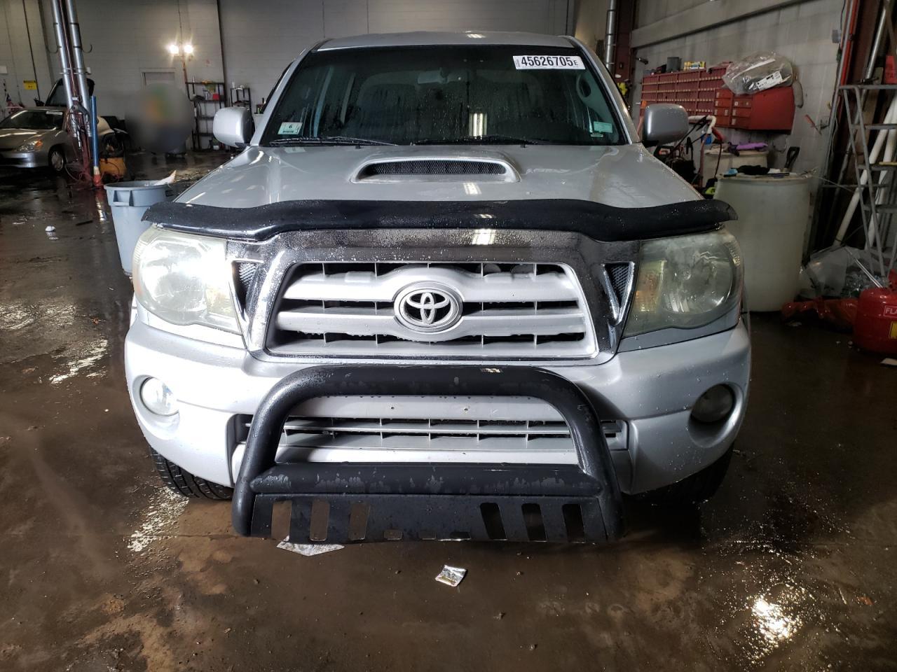 2009 Toyota Tacoma - Image 5