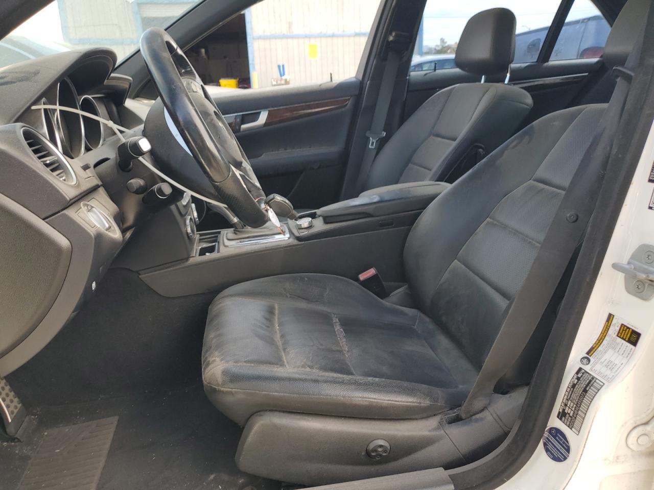 2014 Mercedes-Benz C 250 VIN: WDDGF4HB9EA955073 Lot: 46194325