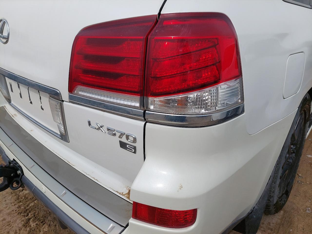 JTJHY00W9F4185678 - 2015 Lexus LX570 - #44280465