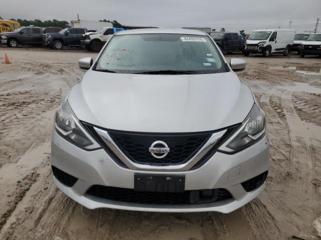  NISSAN SENTRA 2019 Srebrny