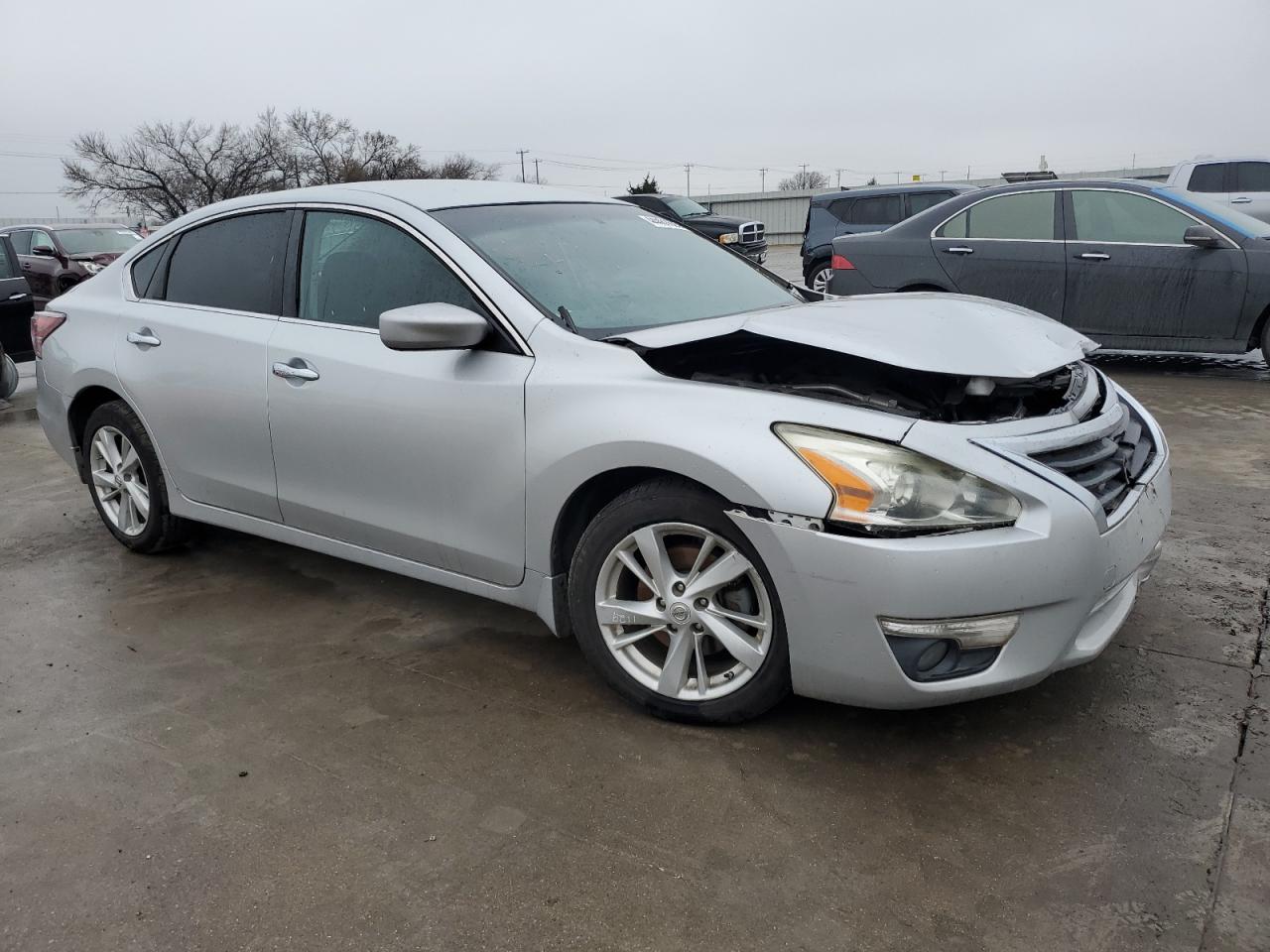 2015 Nissan Altima - Image 4