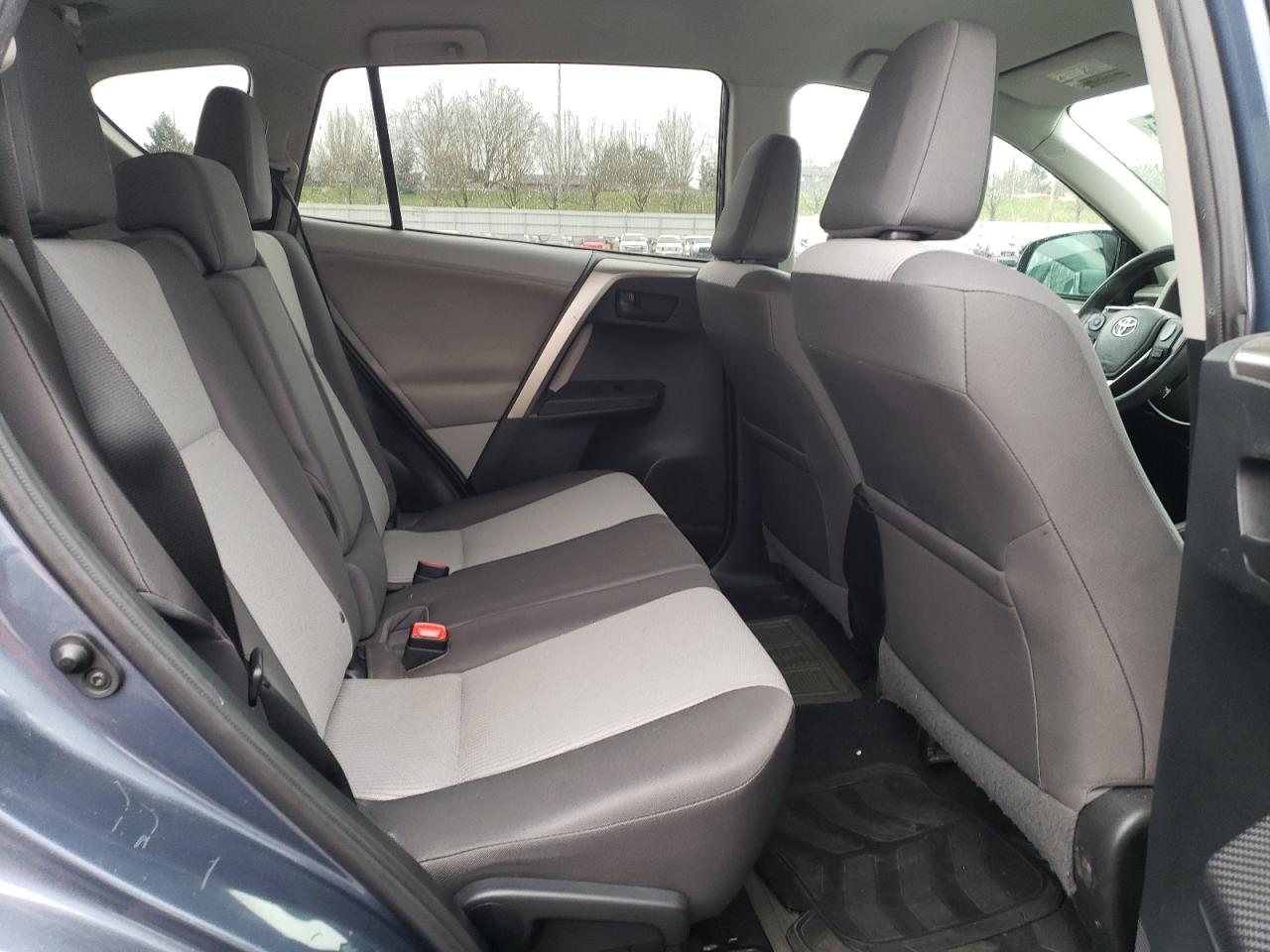 2013 Toyota RAV 4 - Image 11