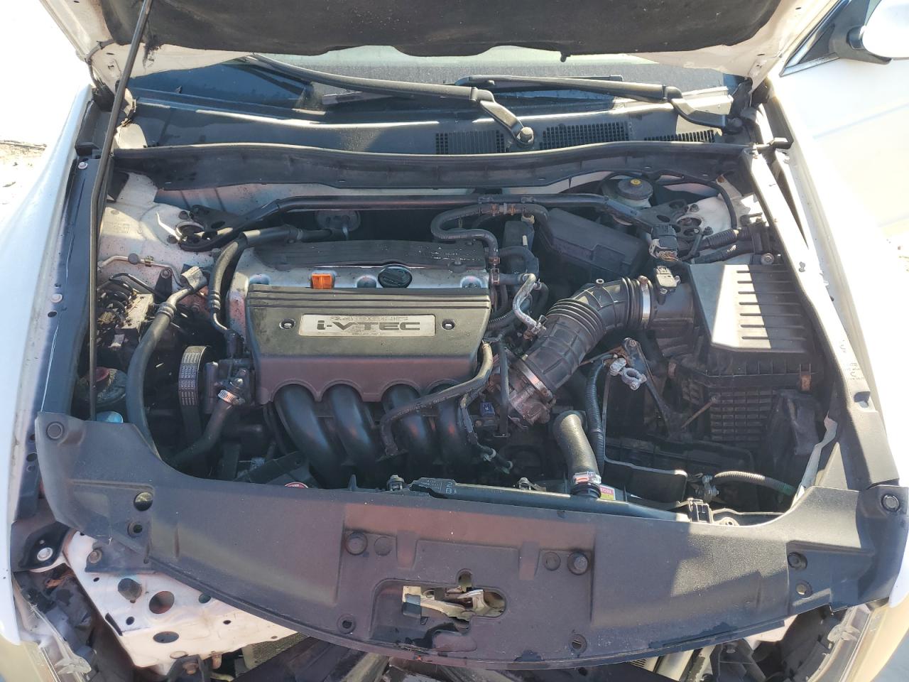 2008 Honda Accord - Image 11