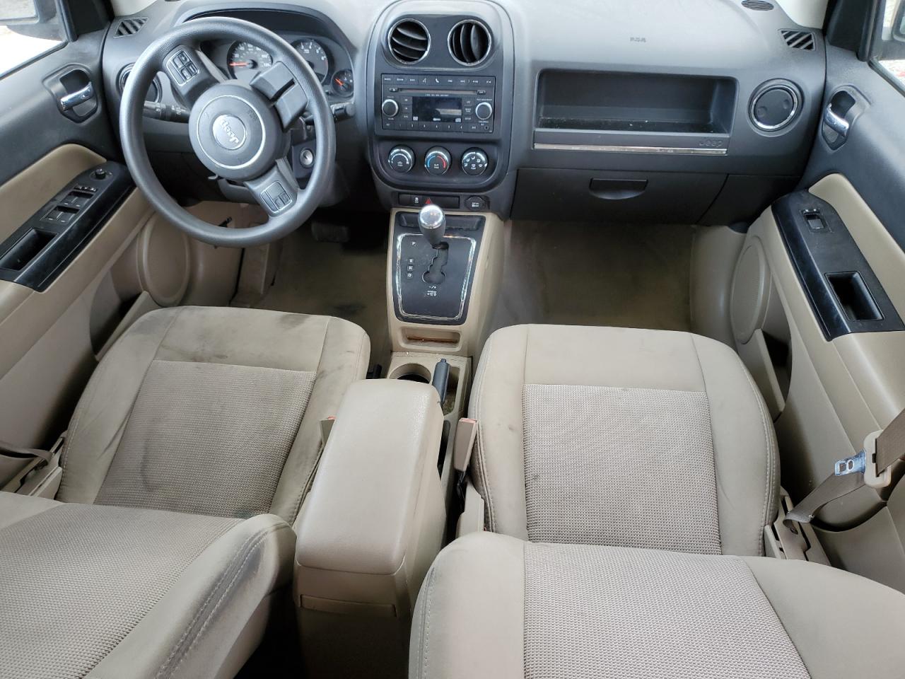 2012 Jeep Compass - Image 8