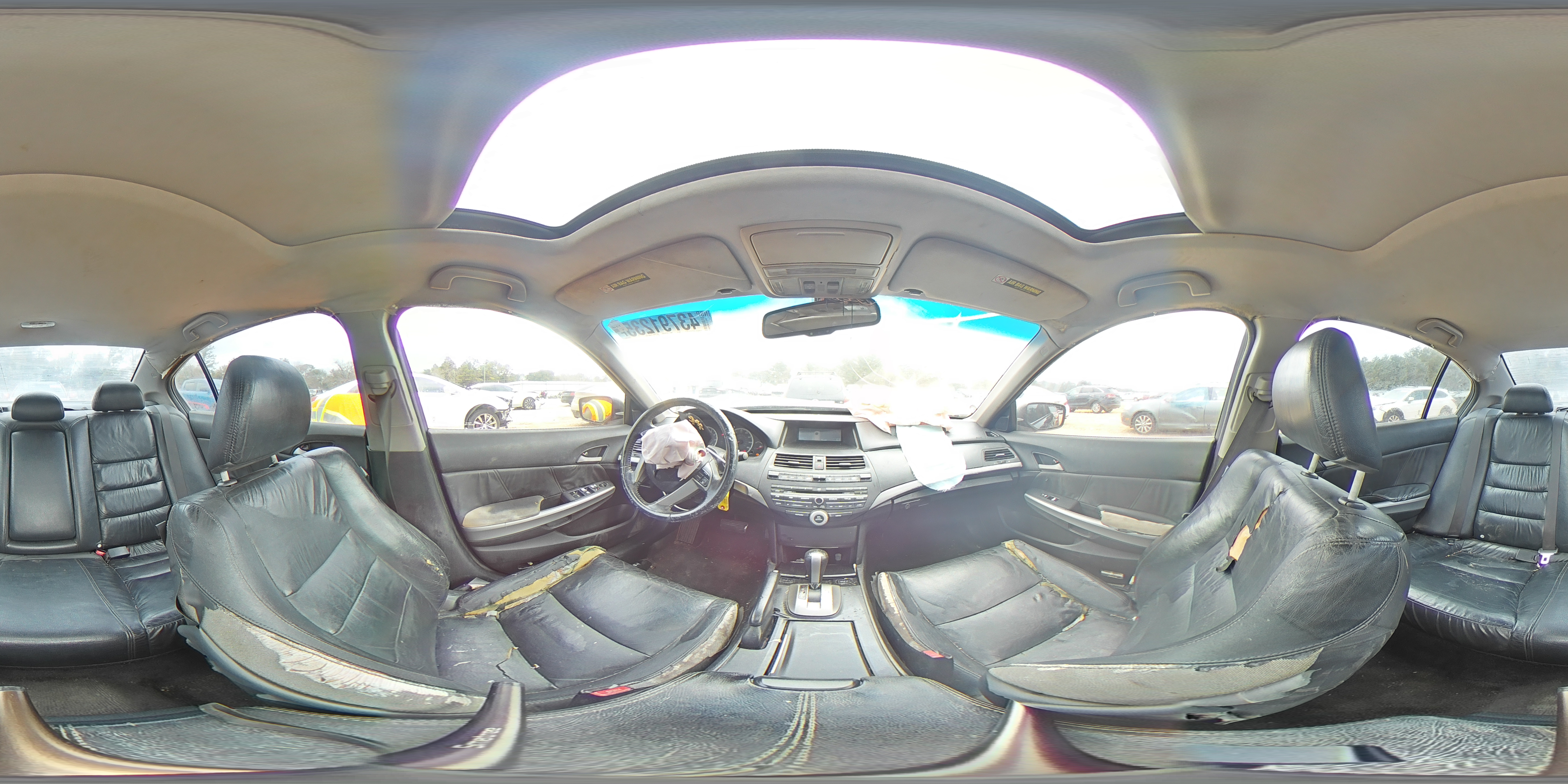 2009 Honda Accord - Image 13