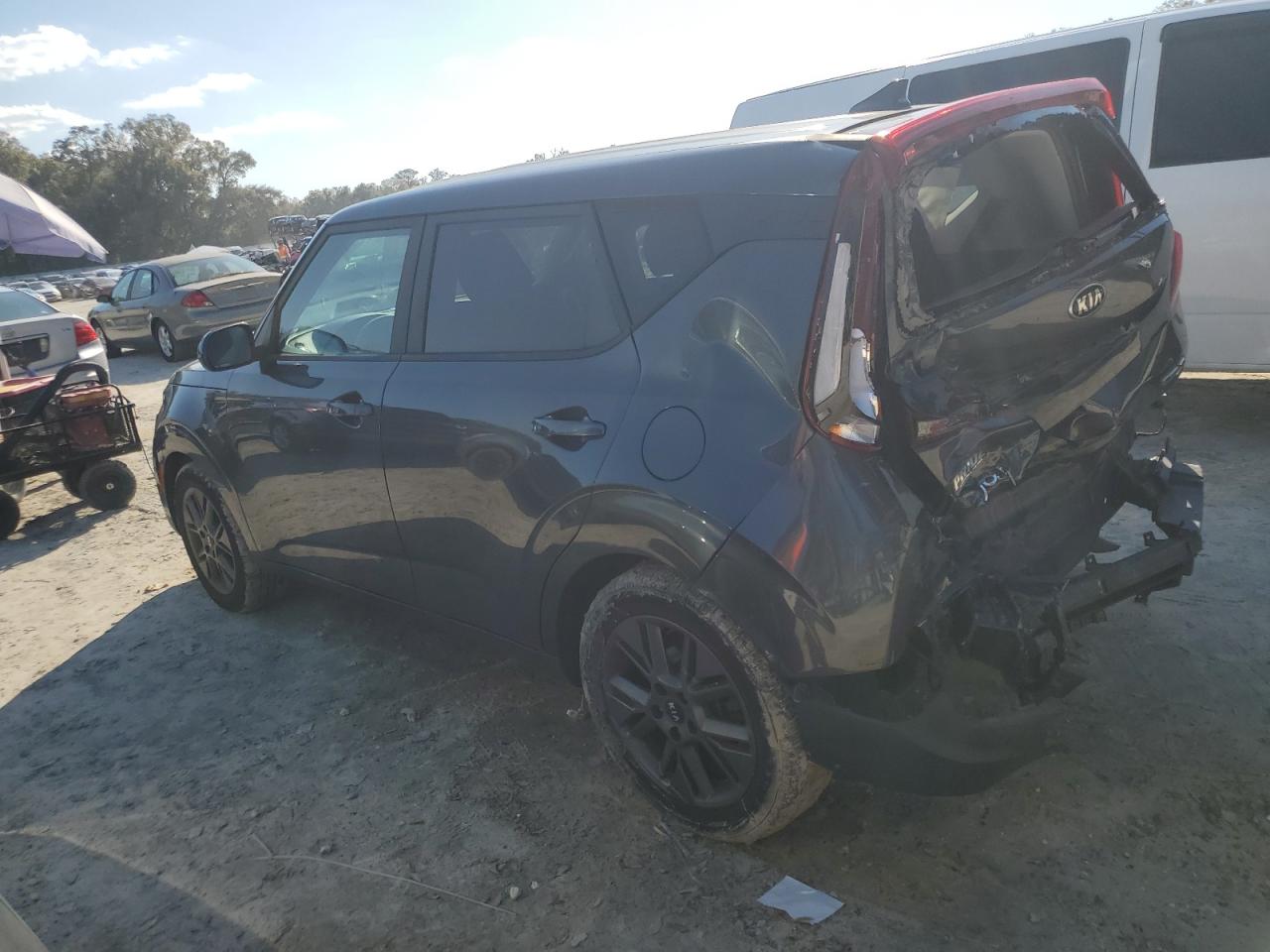 2021 Kia Soul - Image 2