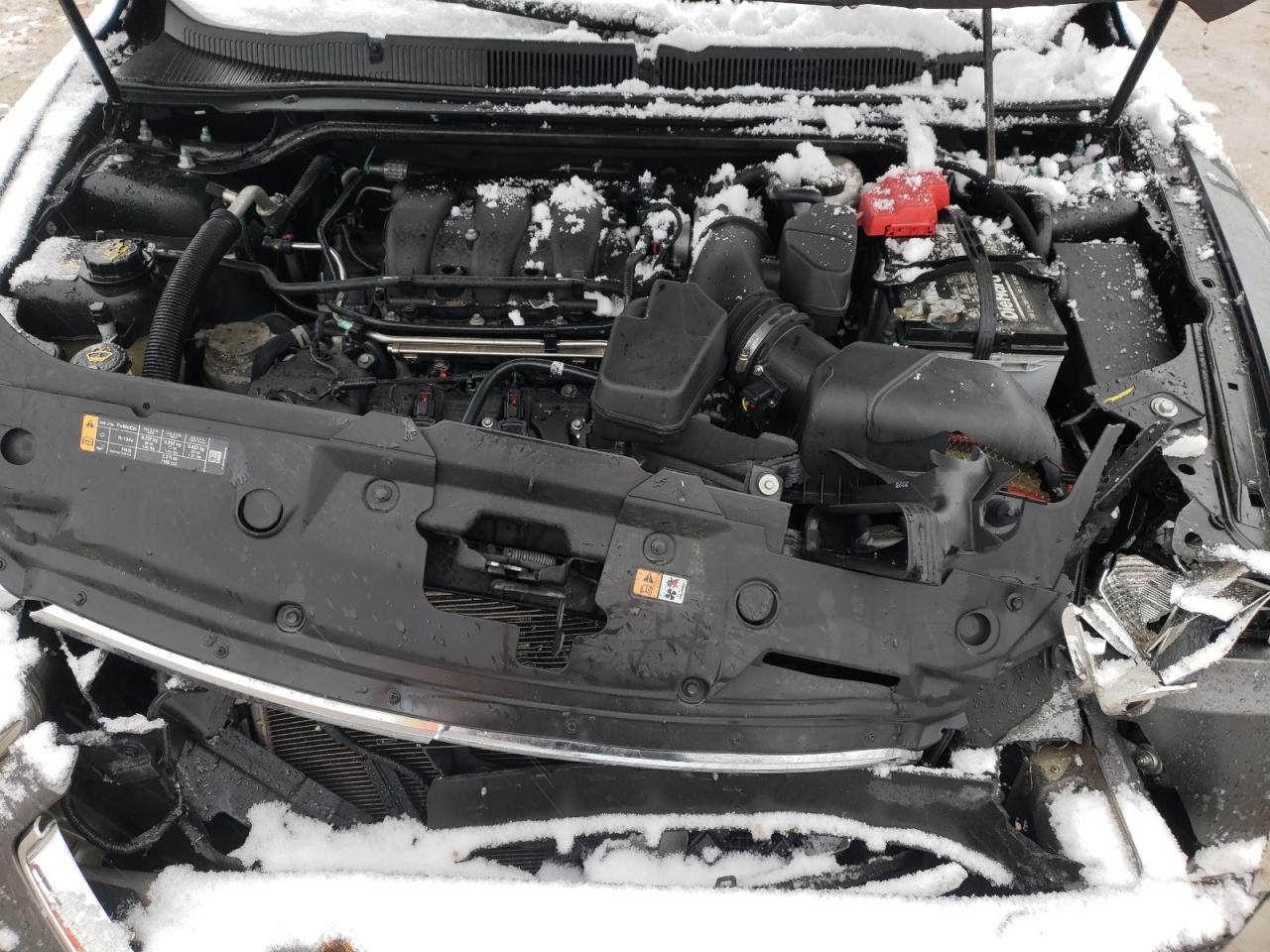 2015 Ford Taurus - Image 12