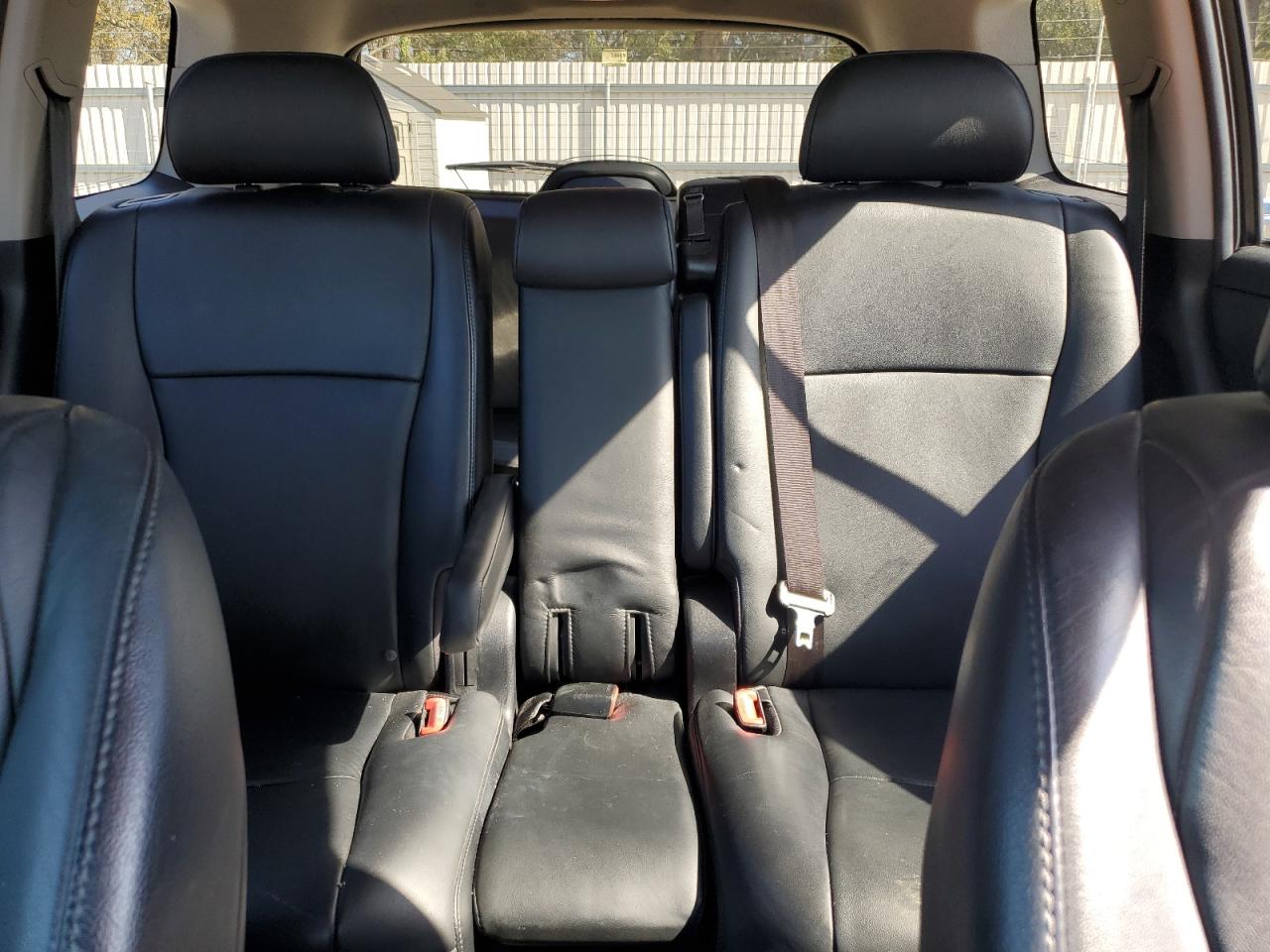 2013 Toyota Highlander - Image 10