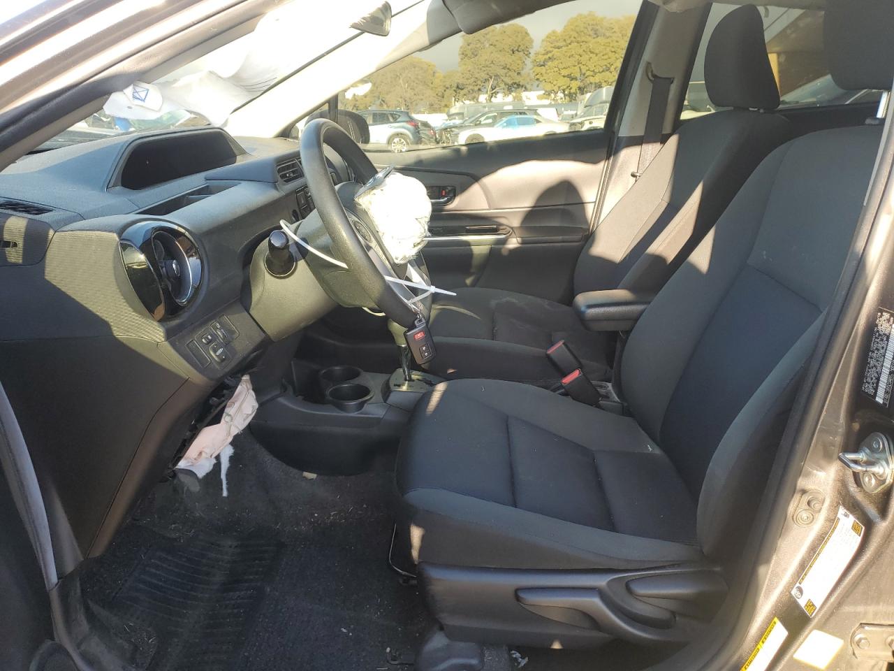 2015 Toyota Prius - Image 7