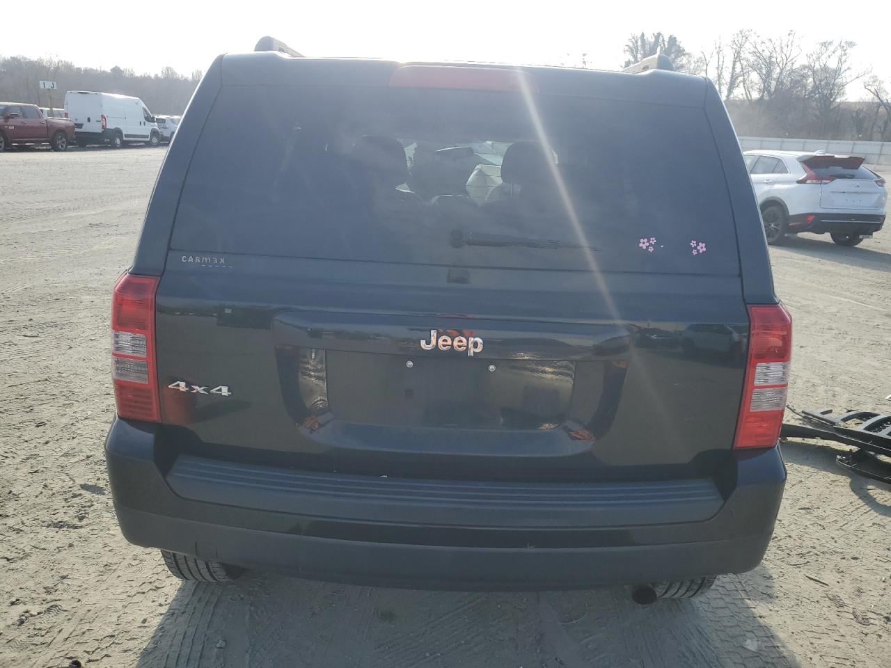 2013 Jeep Liberty (Patriot) - Image 6