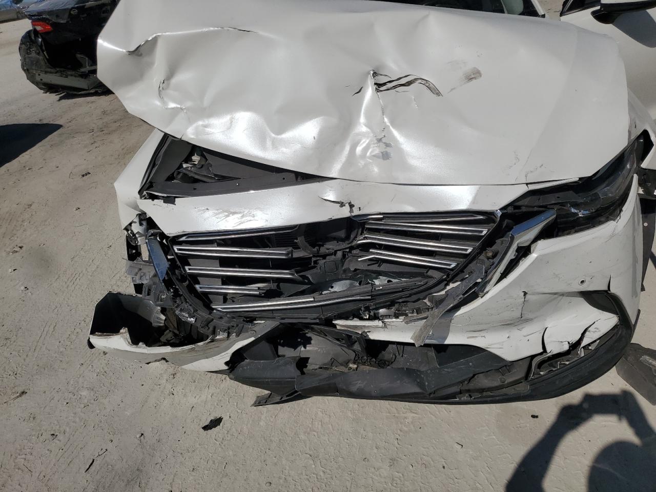 2018 Mazda CX-9 - Image 12