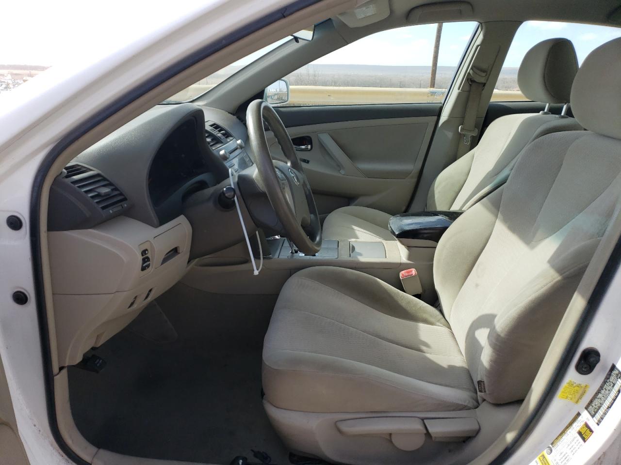 2011 Toyota Camry - Image 7
