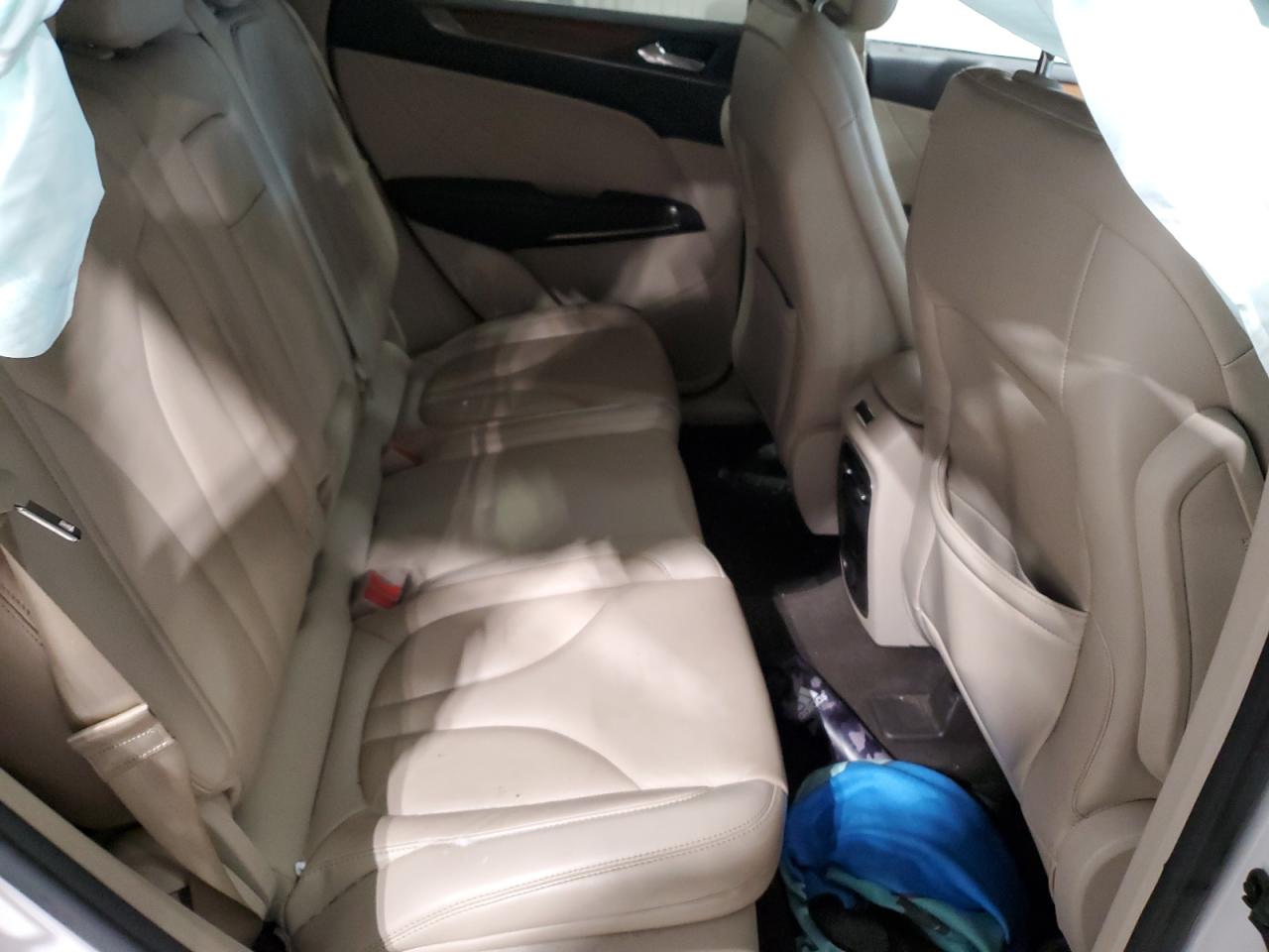 2017 Lincoln MKC - Image 12