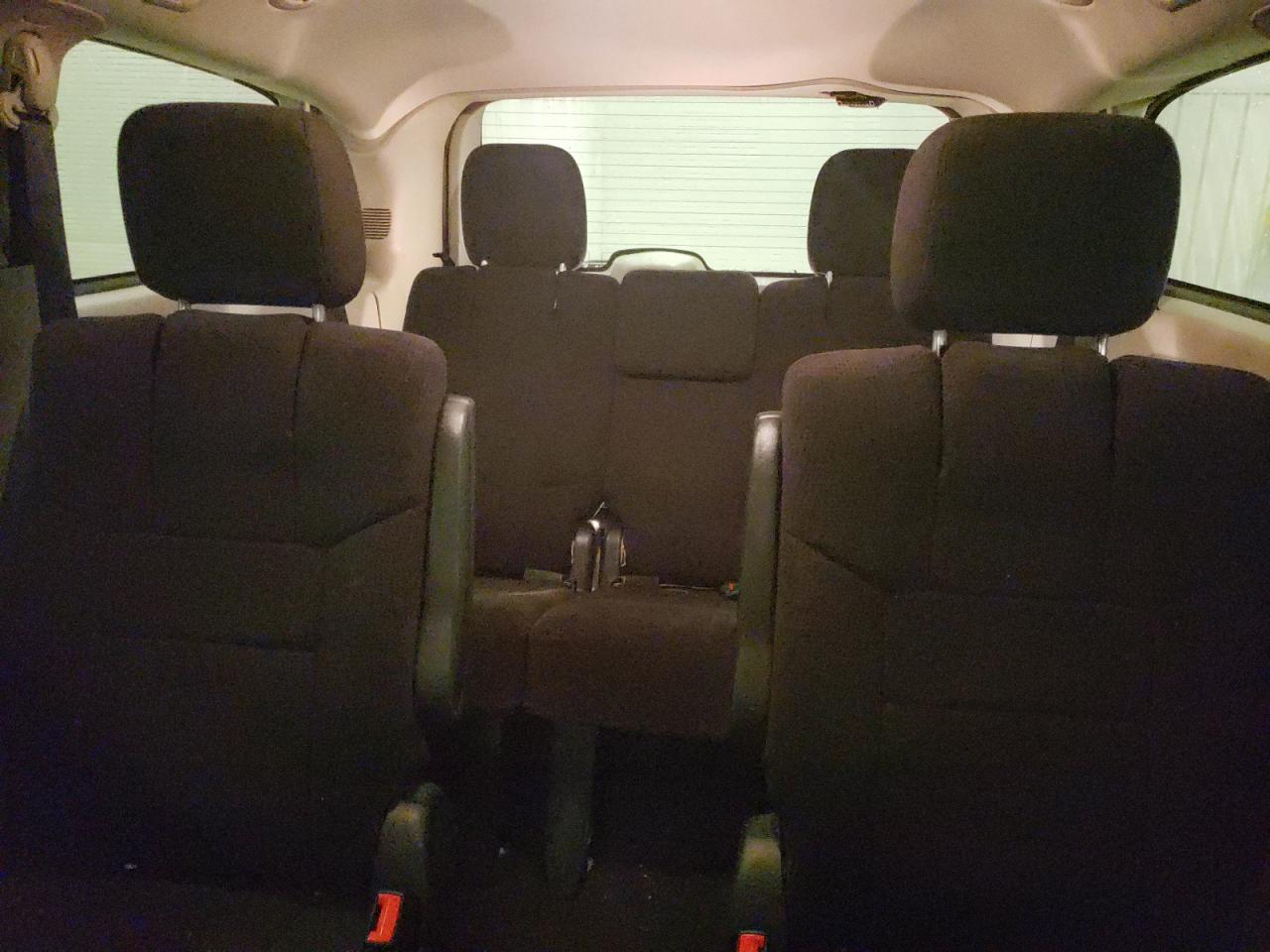 2012 Dodge Caravan - Image 10