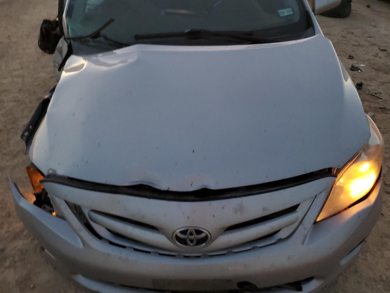 2011 Toyota Corolla - Image 11