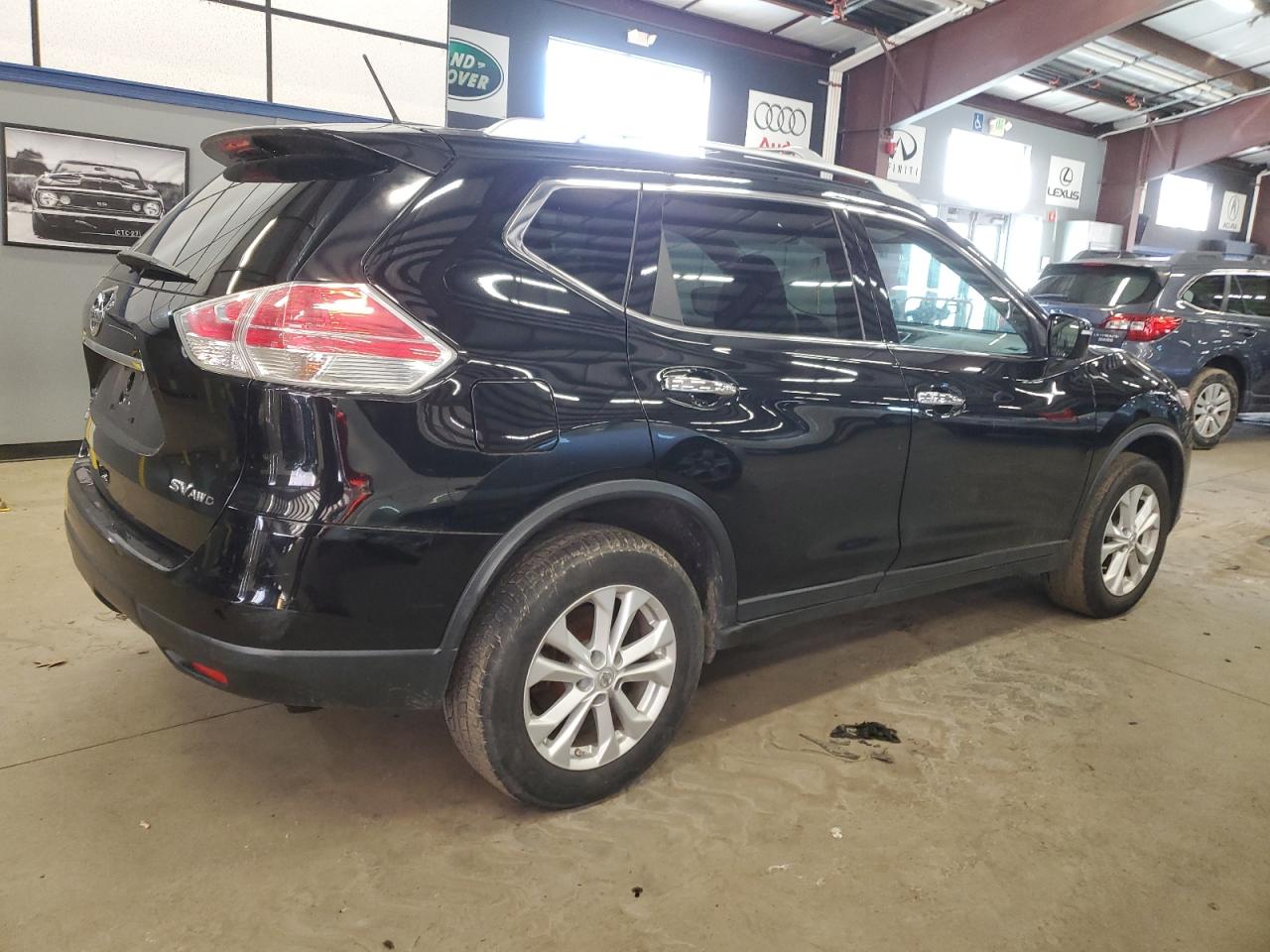 2015 Nissan Rogue - Image 3