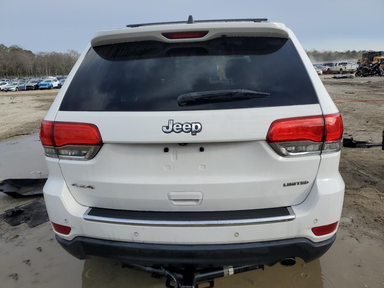 2015 Jeep Grand Cherokee - Image 6