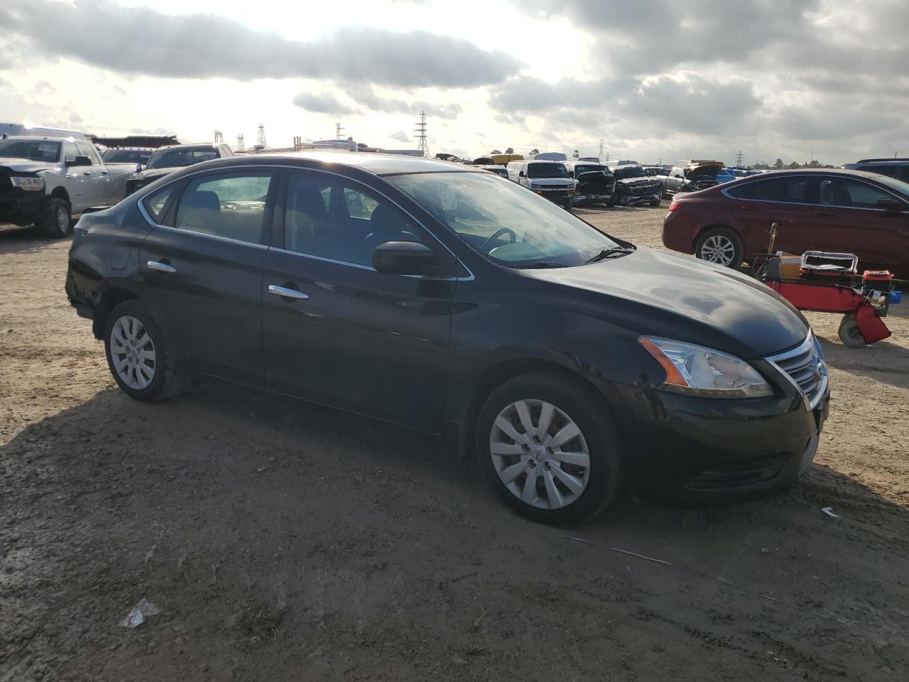 2015 Nissan Sentra - Image 4