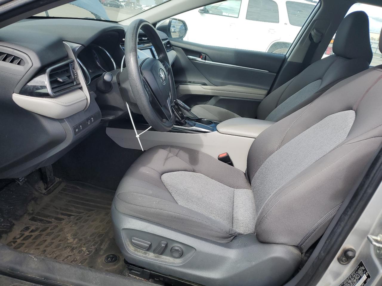 2019 Toyota Camry - Image 7