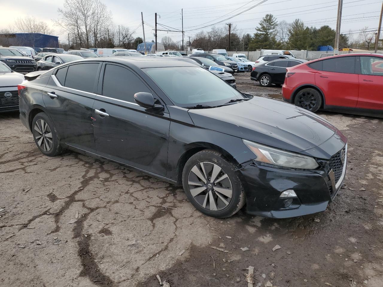 2020 Nissan Altima - Image 4