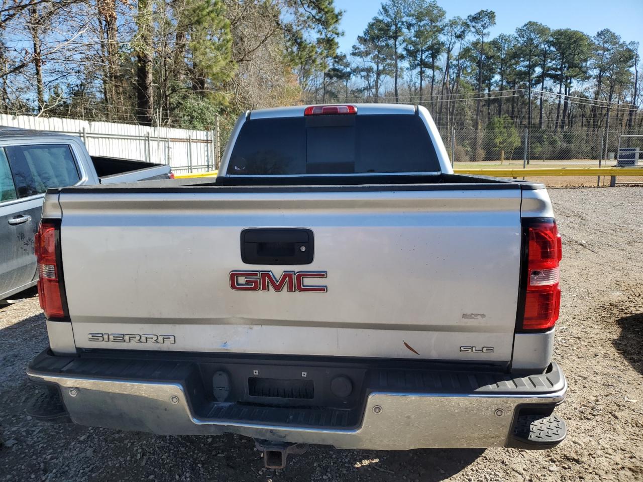 2014 GMC Sierra - Image 6