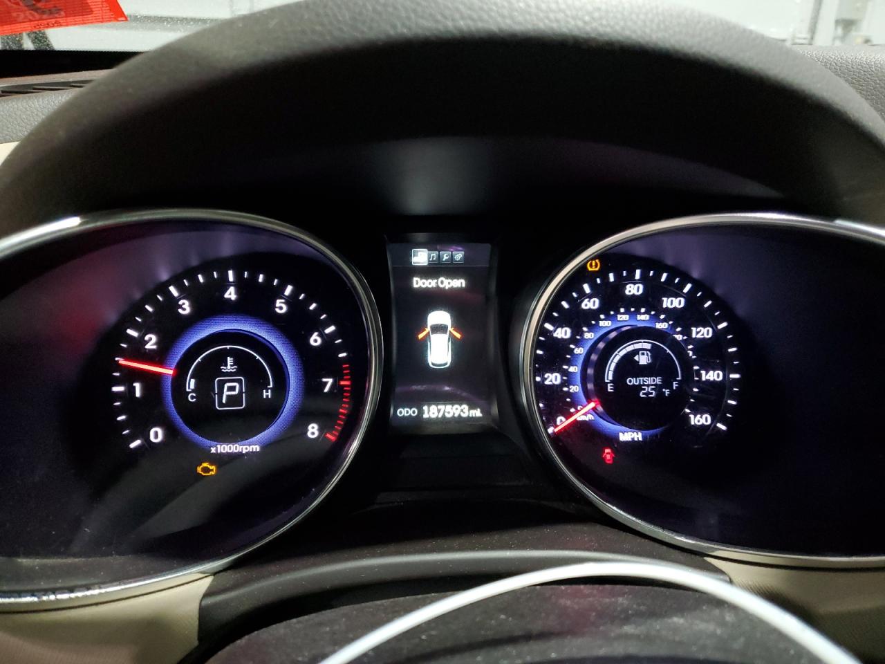 2013 Hyundai Santa Fe - Image 9