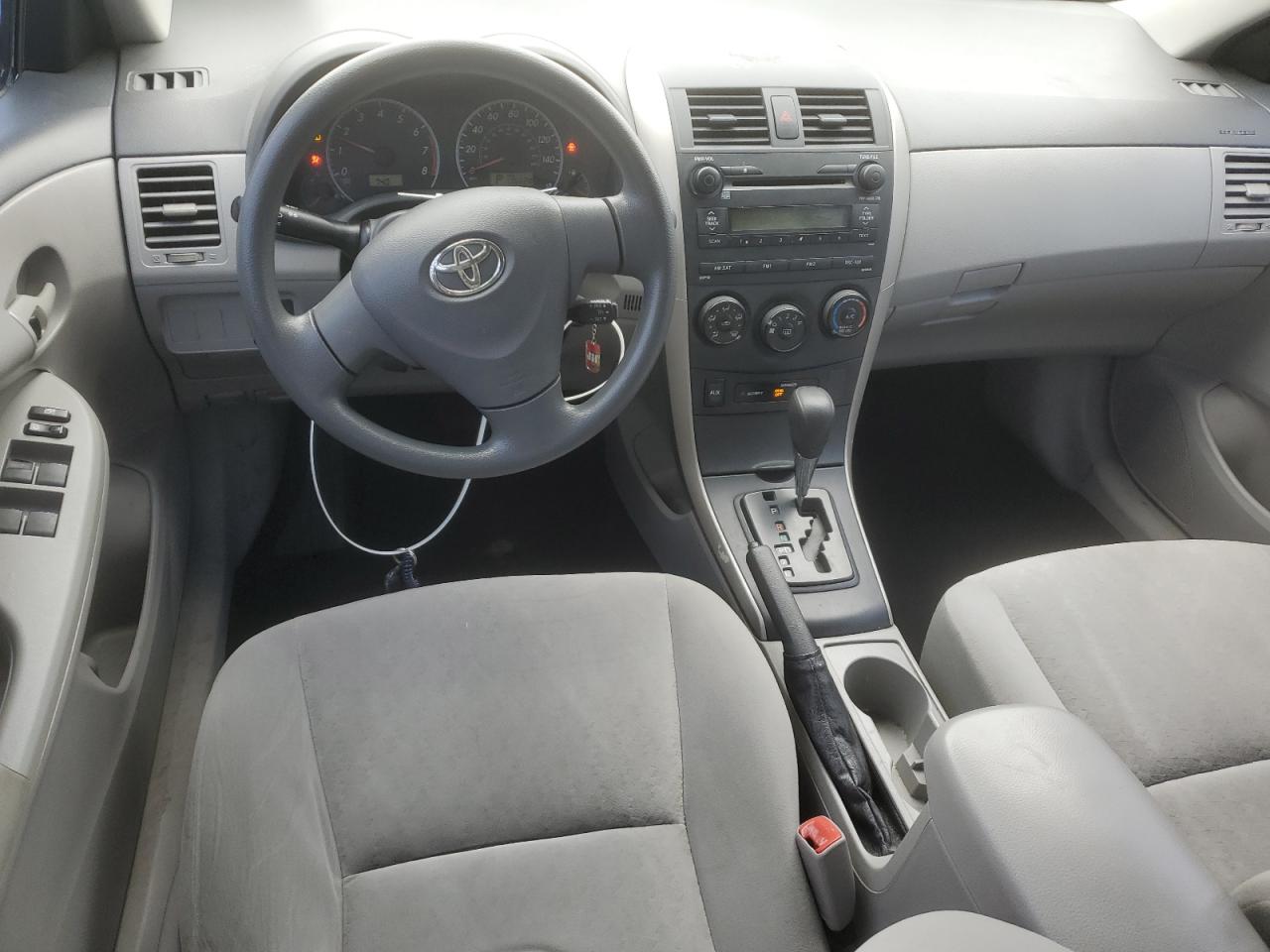 2009 Toyota Corolla - Image 8